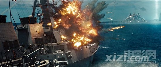 《超级战舰》 火力全开  火拼异星战舰超炫武器